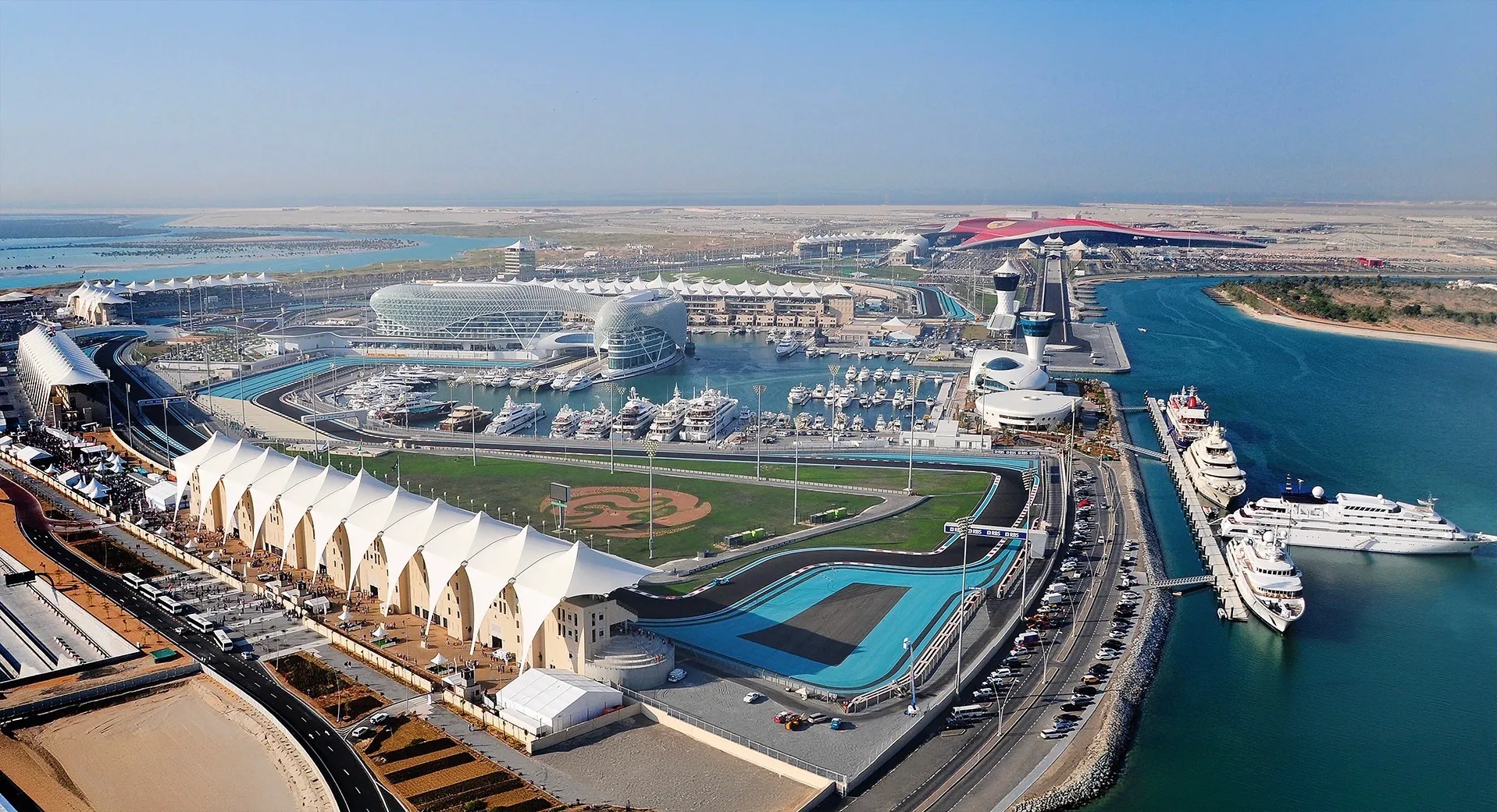 W Abu Dhabi – Yas Island